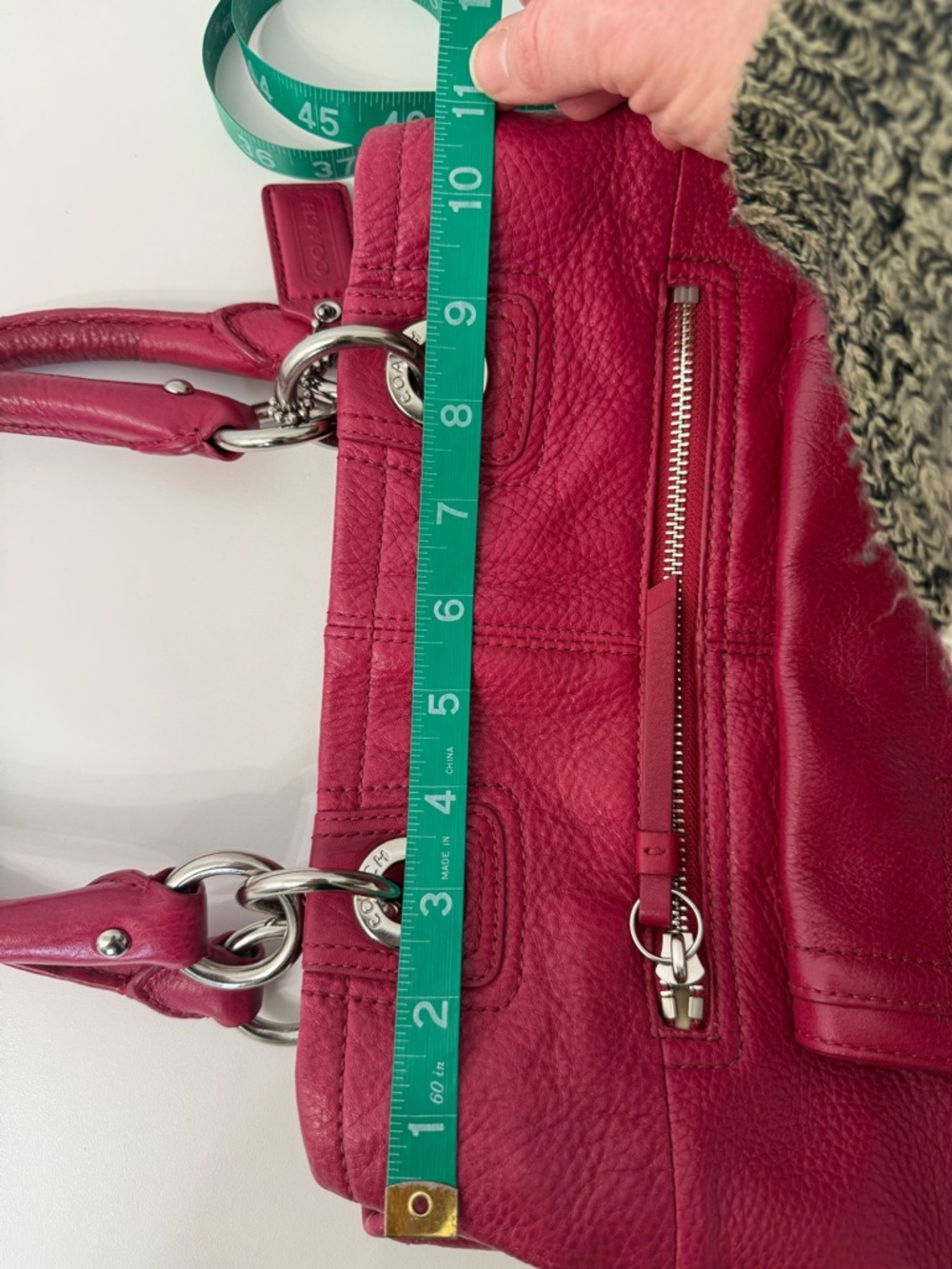 Coach Red Pebble Leather Hampton TurnLock F15694 Shoulder Bag Purse Hobo - Picture 15 of 17